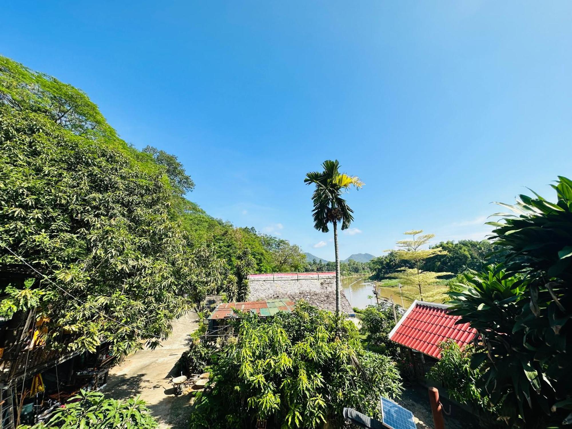 Kingkham Riverside Hotel Luang Prabang Ngoại thất bức ảnh