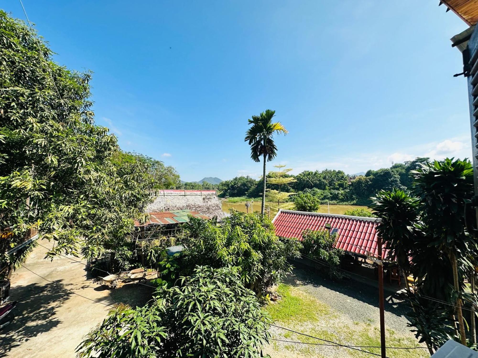 Kingkham Riverside Hotel Luang Prabang Ngoại thất bức ảnh