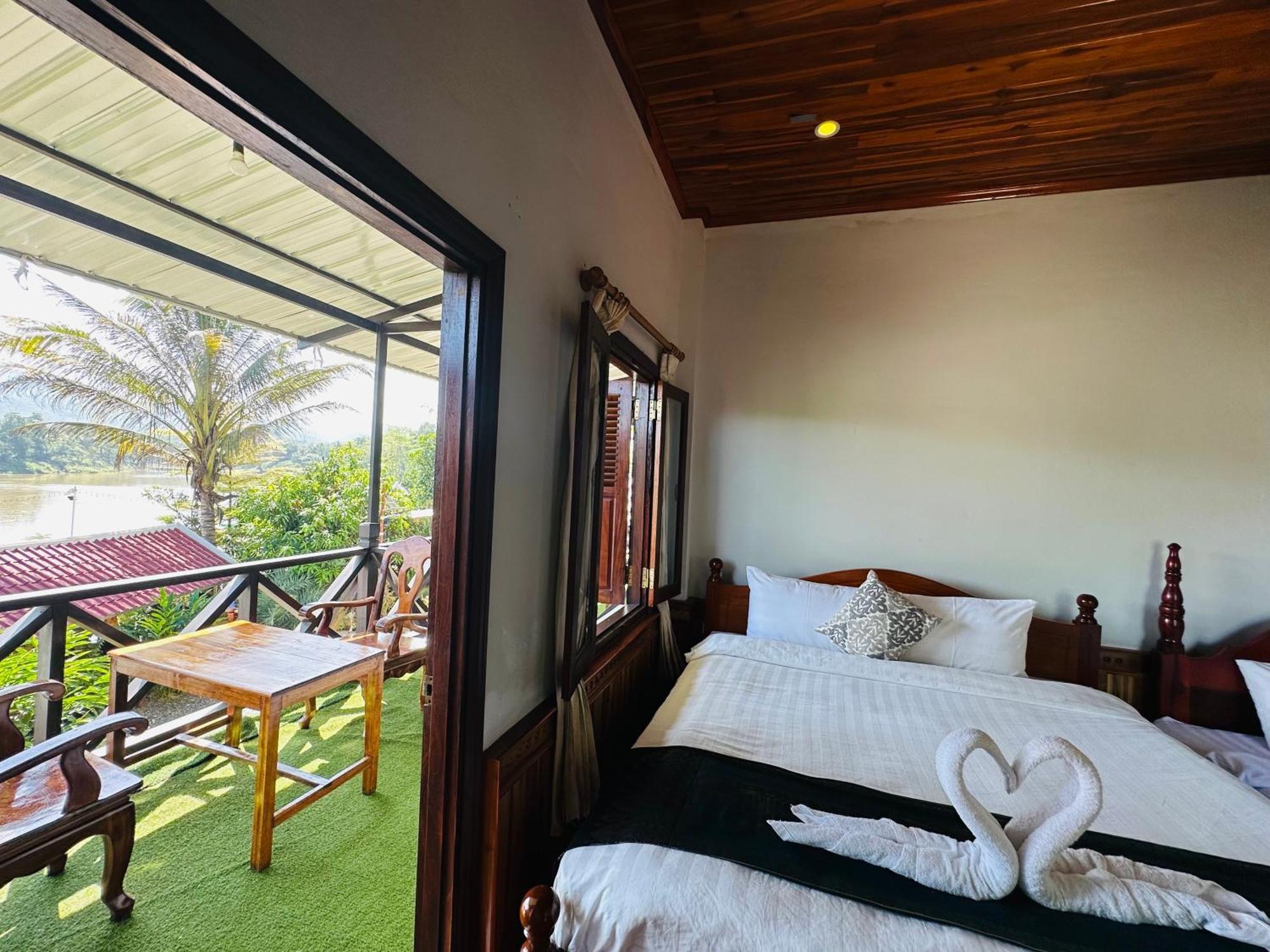Kingkham Riverside Hotel Luang Prabang Ngoại thất bức ảnh